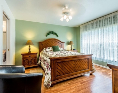 11644 Egret Circle - Photo Thumbnail 6