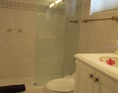 1211 Saxony Circle - Photo Thumbnail 5