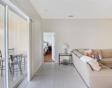 163 Braemar Avenue - Photo Thumbnail 24