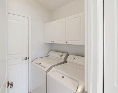 163 Braemar Avenue - Photo Thumbnail 20
