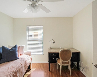 163 Braemar Avenue - Photo Thumbnail 9