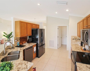 163 Braemar Avenue - Photo Thumbnail 22