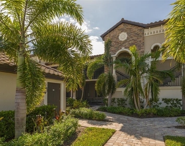 5624 Palmer Circle - Photo Thumbnail 2