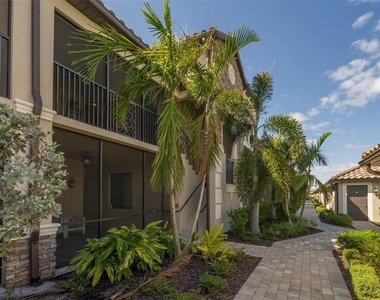 5624 Palmer Circle - Photo Thumbnail 3