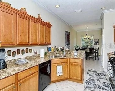 8263 Miramar Way - Photo Thumbnail 8