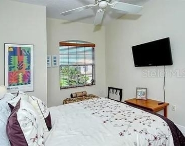 8263 Miramar Way - Photo Thumbnail 21