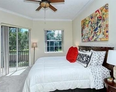 8263 Miramar Way - Photo Thumbnail 16