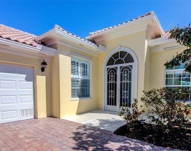 5622 Octonia Place - Photo Thumbnail 2