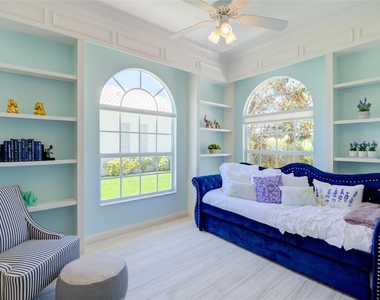 5622 Octonia Place - Photo Thumbnail 6