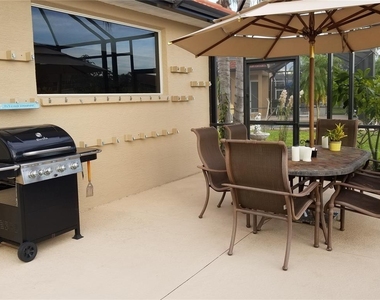 6380 Rookery Circle - Photo Thumbnail 16