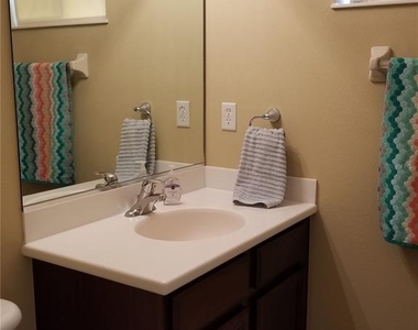 6380 Rookery Circle - Photo Thumbnail 3