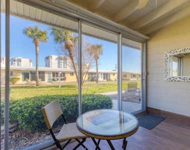 6006 Midnight Pass Road - Photo Thumbnail 19