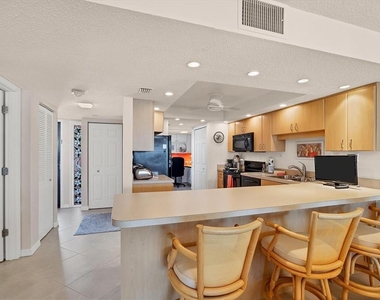 6480 Midnight Pass Road - Photo Thumbnail 28