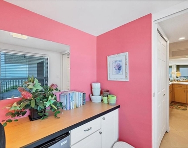 6480 Midnight Pass Road - Photo Thumbnail 42