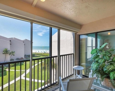 6480 Midnight Pass Road - Photo Thumbnail 13