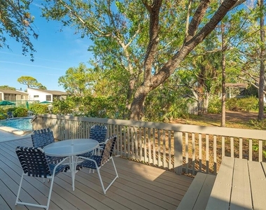 1633 Boathouse Circle - Photo Thumbnail 44