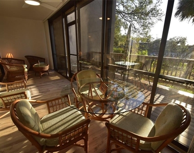 1633 Boathouse Circle - Photo Thumbnail 10