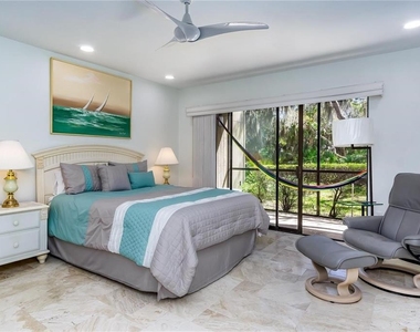 101 Woodland Place - Photo Thumbnail 26