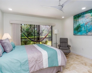 101 Woodland Place - Photo Thumbnail 27