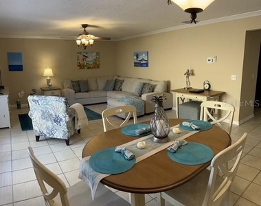 1818 Parakeet Way - Photo Thumbnail 7