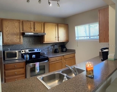1818 Parakeet Way - Photo Thumbnail 2
