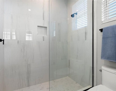 4333 Saltwater Pearl Way - Photo Thumbnail 35