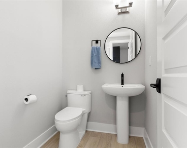 4333 Saltwater Pearl Way - Photo Thumbnail 11