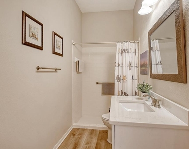 6738 Pleasant Hill Road - Photo Thumbnail 40
