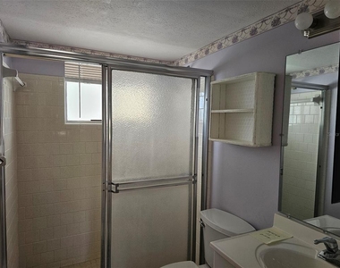 5906 Garden Lane - Photo Thumbnail 13