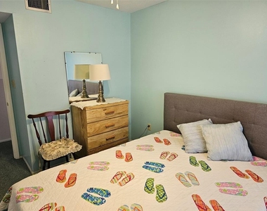5906 Garden Lane - Photo Thumbnail 16