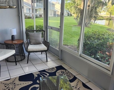 5515 Fair Oaks Street - Photo Thumbnail 2