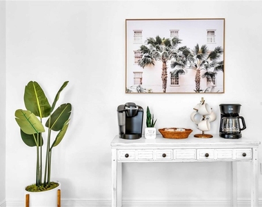 2921 Captiva Drive - Photo Thumbnail 22
