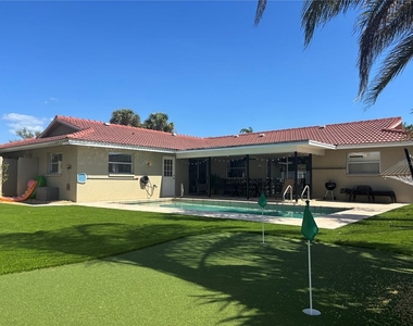2921 Captiva Drive - Photo Thumbnail 42