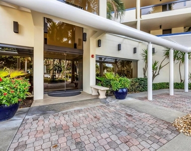 1930 Harbourside Drive - Photo Thumbnail 2