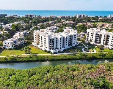 1930 Harbourside Drive - Photo Thumbnail 27