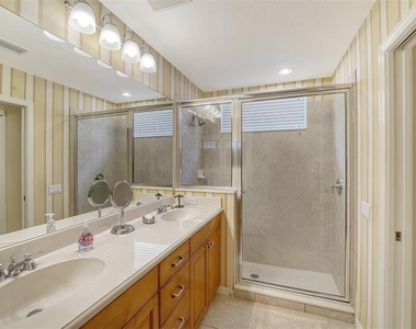 5547 Key West Place - Photo Thumbnail 23