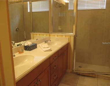 5547 Key West Place - Photo Thumbnail 7