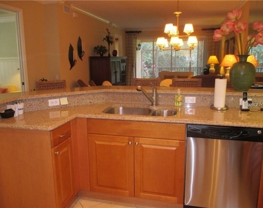 5547 Key West Place - Photo Thumbnail 3