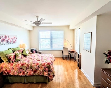 750 N Tamiami Trail - Photo Thumbnail 16