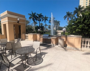 750 N Tamiami Trail - Photo Thumbnail 27