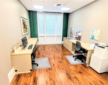 750 N Tamiami Trail - Photo Thumbnail 28