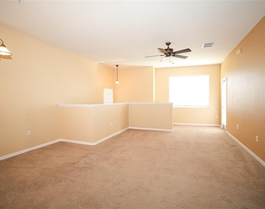 3468 Parkridge Circle - Photo Thumbnail 7