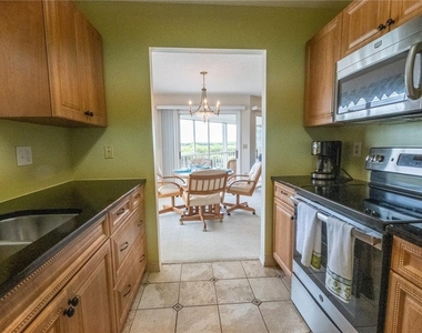 831 Audubon Drive - Photo Thumbnail 5