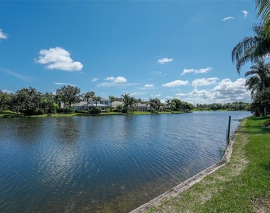 7005 Stanhope Place - Photo Thumbnail 29