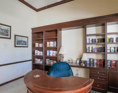 7005 Stanhope Place - Photo Thumbnail 9