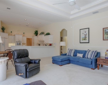 7005 Stanhope Place - Photo Thumbnail 12
