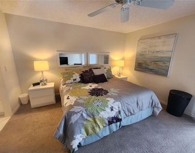 6505 Stone River Road - Photo Thumbnail 10