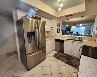 6505 Stone River Road - Photo Thumbnail 7