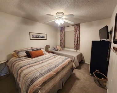 6505 Stone River Road - Photo Thumbnail 2
