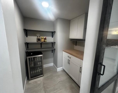 4822 Ocean Boulevard - Photo Thumbnail 16